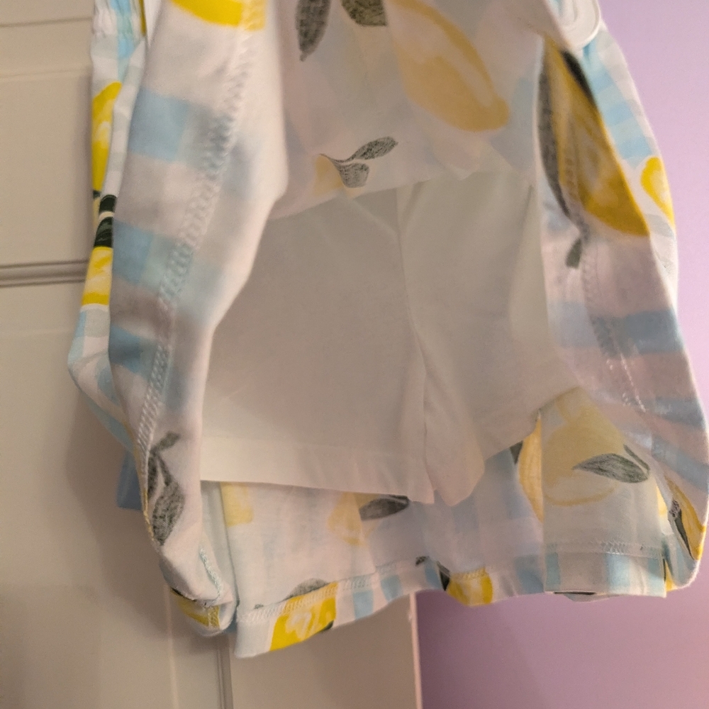 NWT Carter's 2 piece Lemon Skort Set - Picture 4 of 5